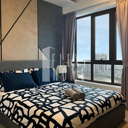 Spacious Big Room, Designed & Quiet Family Home, Eclipse In Cyberjaya By Flexihome-My Exterior photo