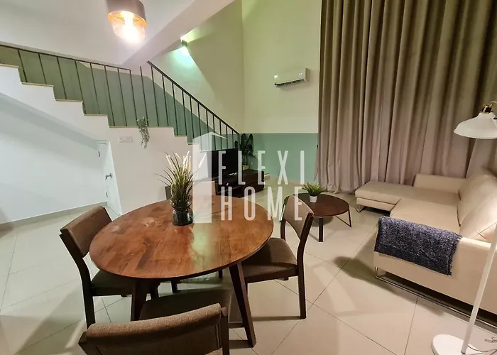 Spacious Big Room, Designed & Quiet Family Home, Eclipse In Cyberjaya By Flexihome-My