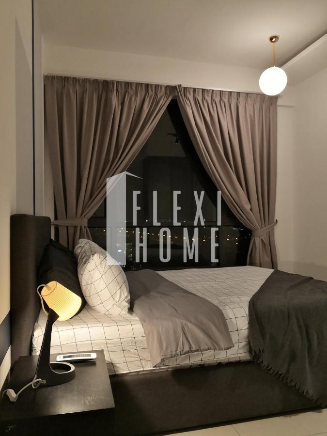 Spacious Big Room, Designed & Quiet Family Home, Eclipse In By Flexihome-my Apartment