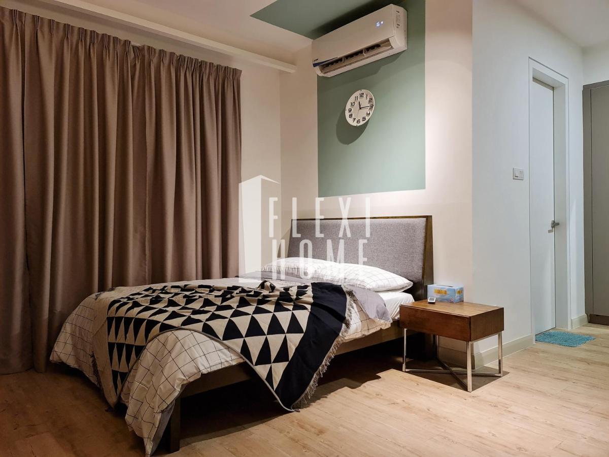 Spacious Big Room, Designed & Quiet Family Home, Eclipse In By Flexihome-my Apartment Cyberjaya