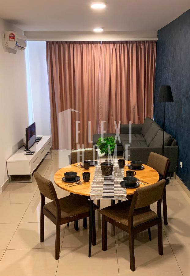Spacious Big Room, Designed & Quiet Family Home, Eclipse In By Flexihome-my Apartment