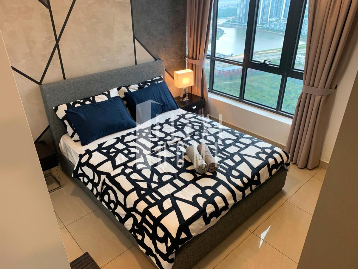 Spacious Big Room, Designed & Quiet Family Home, Eclipse In By Flexihome-my *