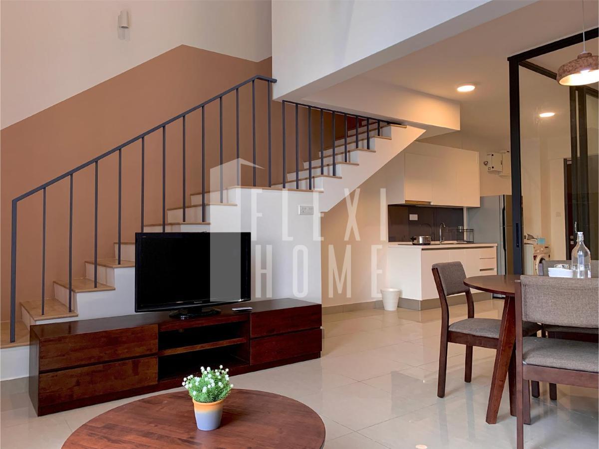 Spacious Big Room, Designed & Quiet Family Home, Eclipse In By Flexihome-my *