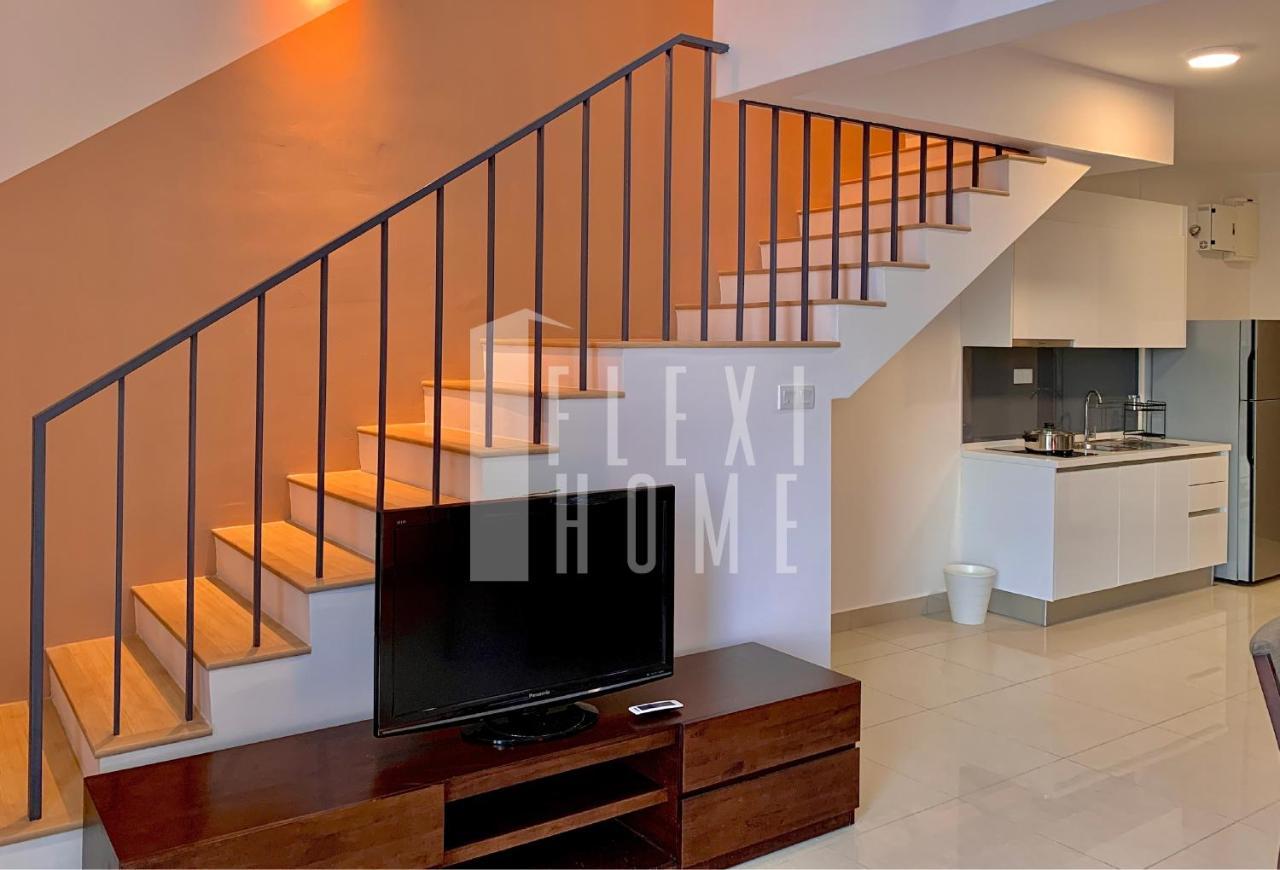 Spacious Big Room, Designed & Quiet Family Home, Eclipse In By Flexihome-my